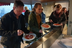 Pizza-Belag nach Wahl.