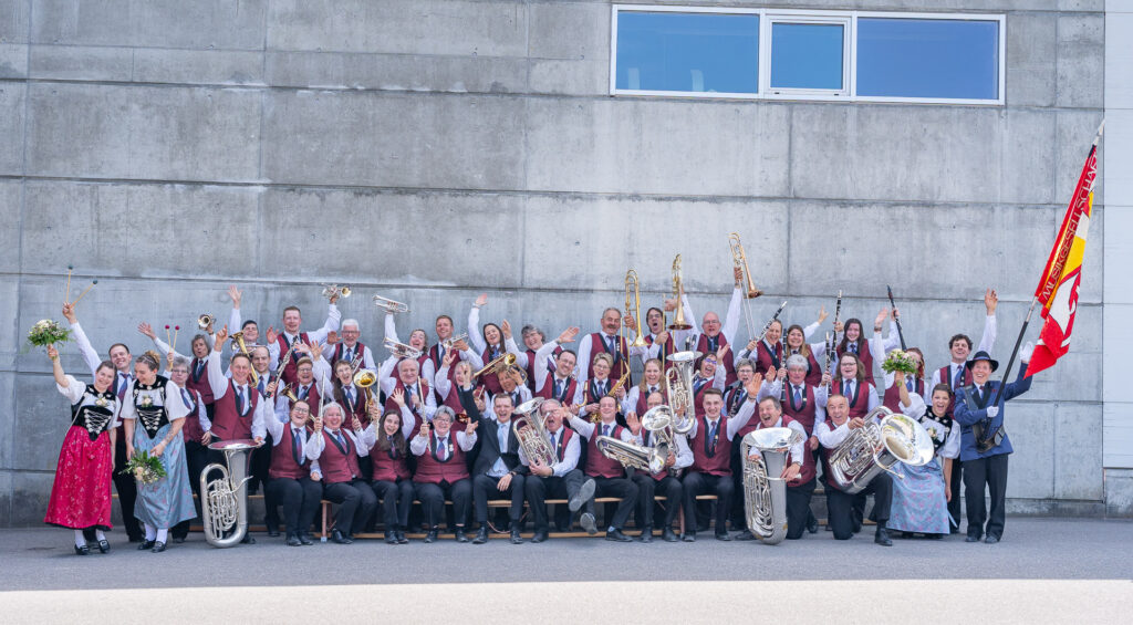 Joke-Gruppenfoto der MG Wasen, Emmentalische Musiktage Schüpbach 2025